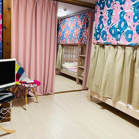 Guesthouse Perche Female Only Amami Exterior foto